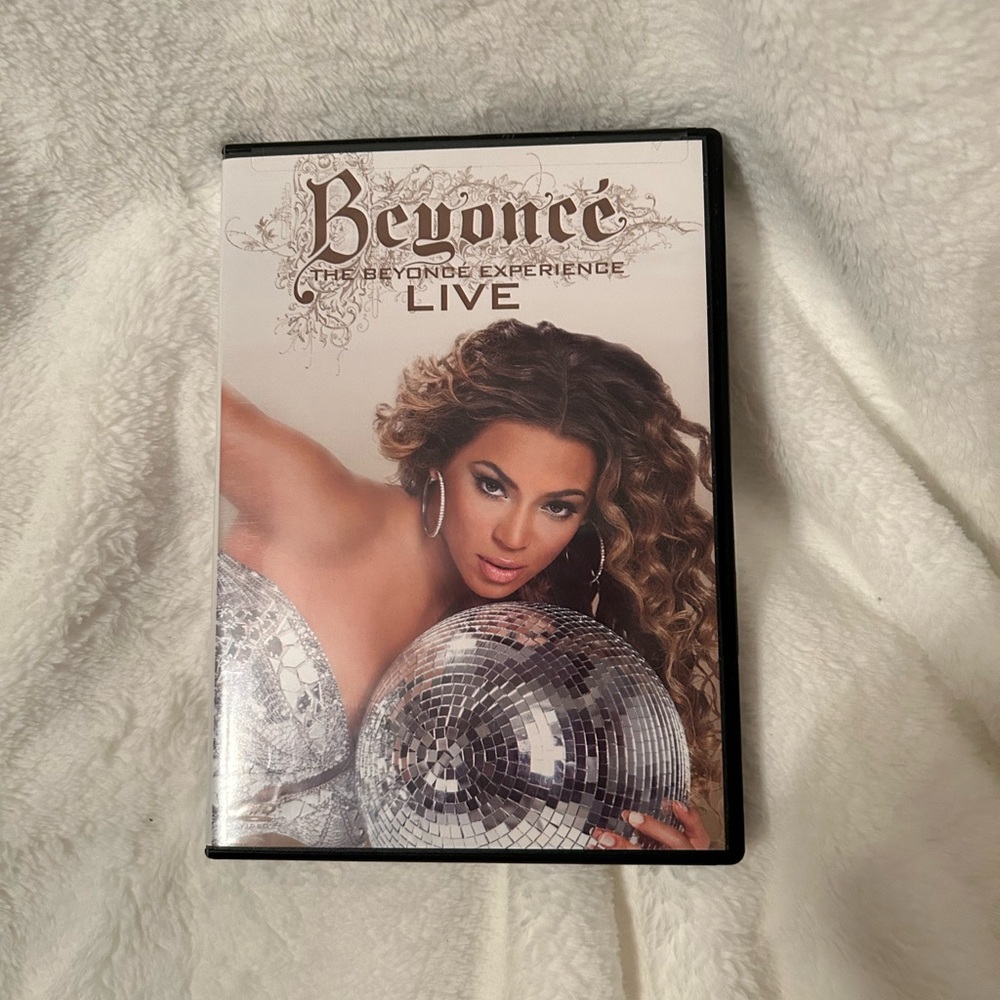 Beyoncé The Beyoncé Experience Live DVD